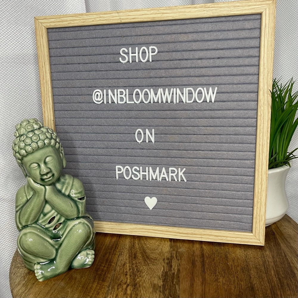 @inbloomwindow is now on Poshmark!